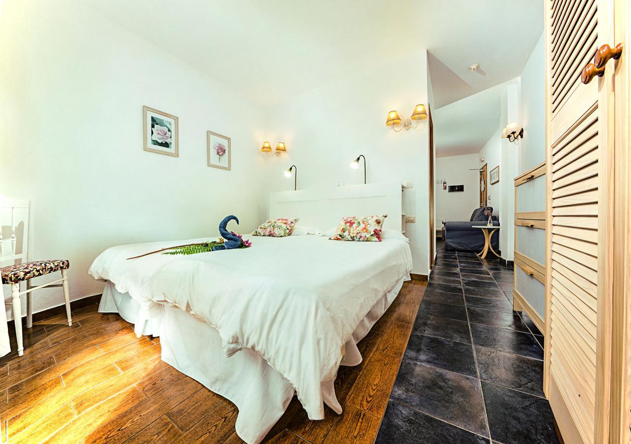 Apartamentos Adjovimar 로스 야노스 데 아리다네 외부 사진