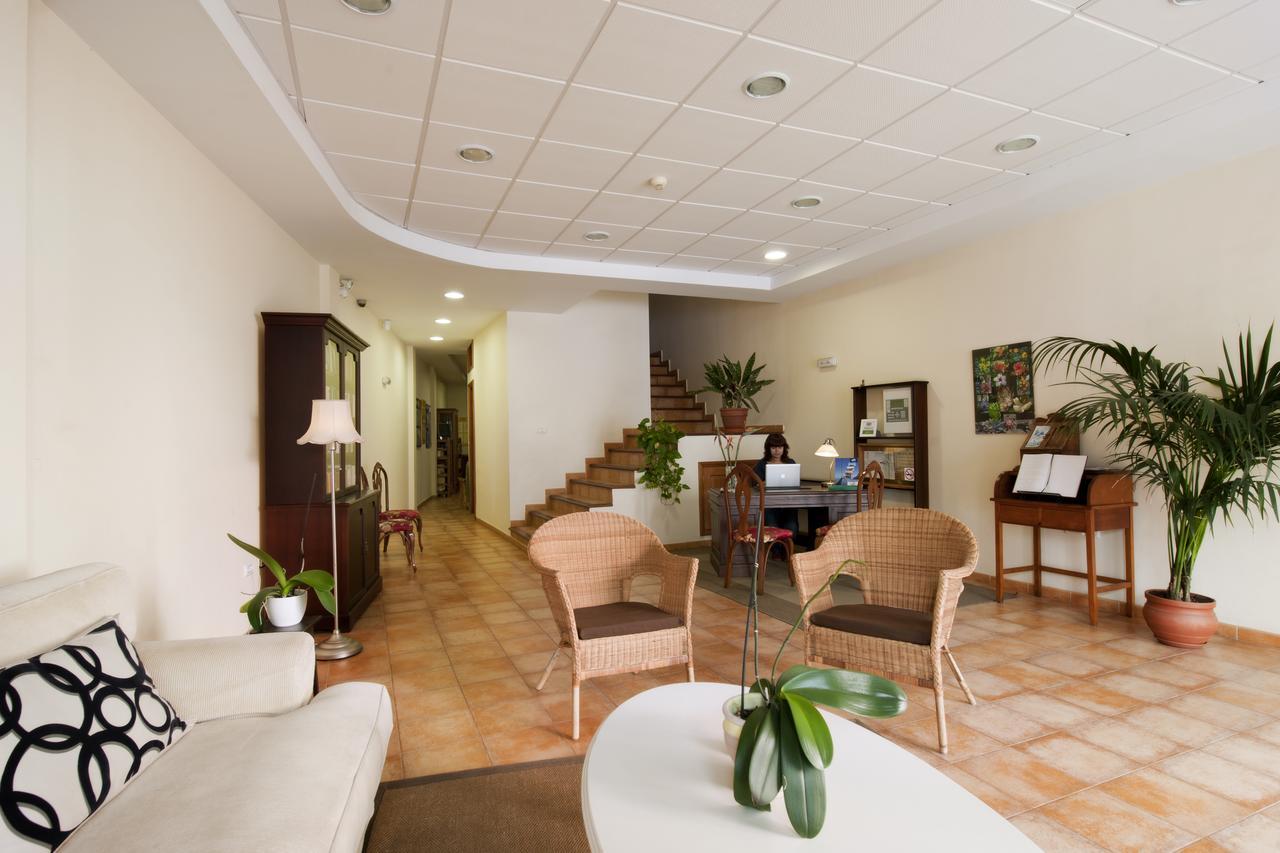 Apartamentos Adjovimar 로스 야노스 데 아리다네 외부 사진