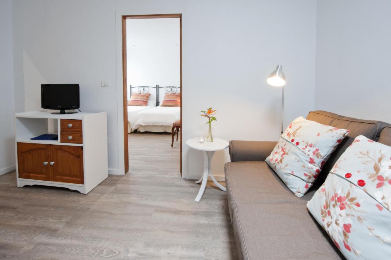 Apartamentos Adjovimar 로스 야노스 데 아리다네 객실 사진